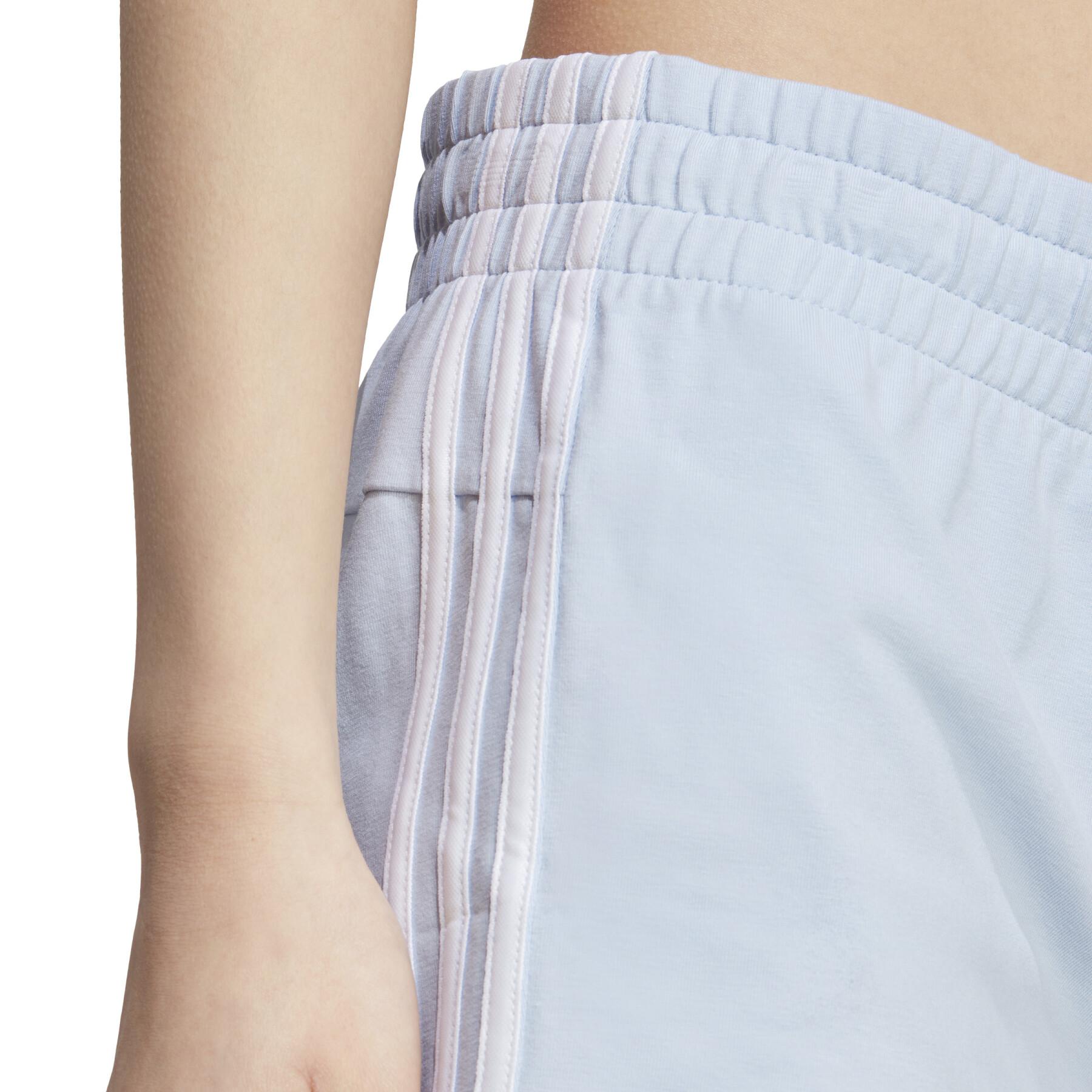 Pantaloncini da donna slim-fit adidas Essentials 3-Stripes